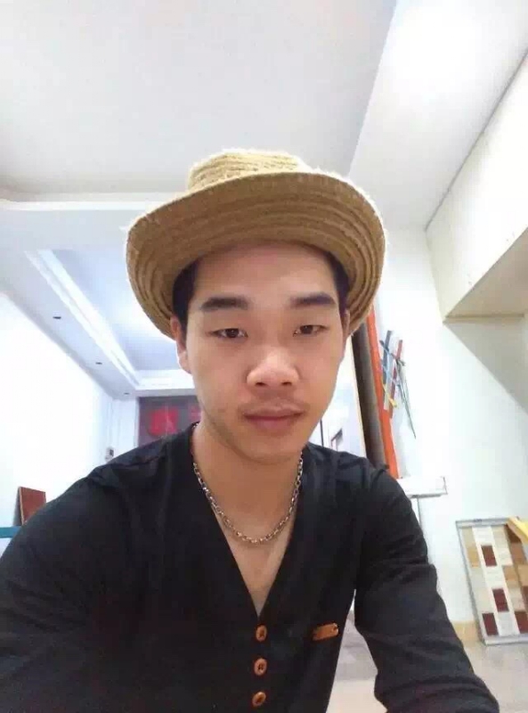 相知相伴的第一张照片--汕尾残疾人相亲网